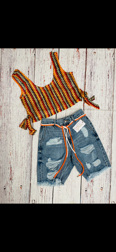 Abstract loose knit crop